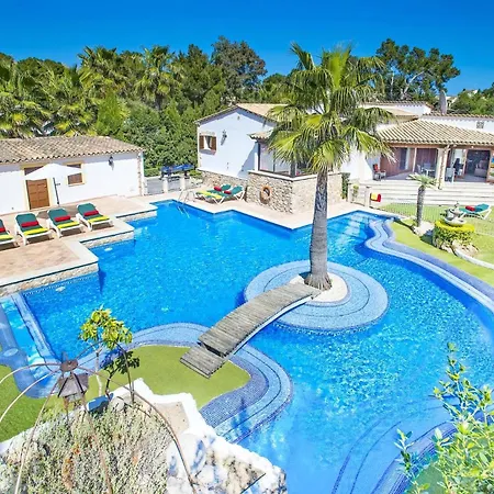 Pinos By Villa