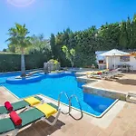 Pinos By