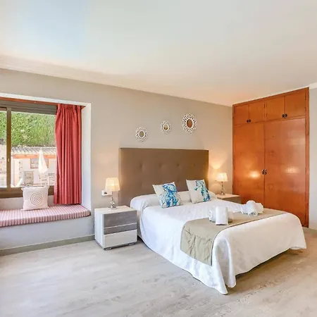 Villa Pinos By *