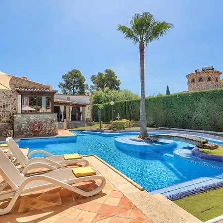 Pinos By Vila